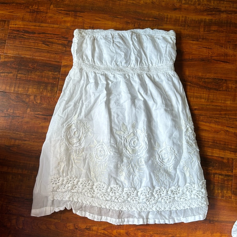 white tube dress